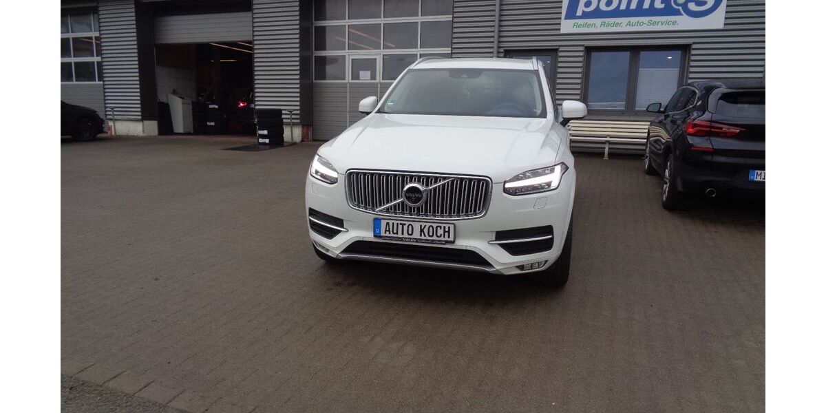 Volvo XC90 179.600 km 22.900 &euro; Porta Westfalica 32457