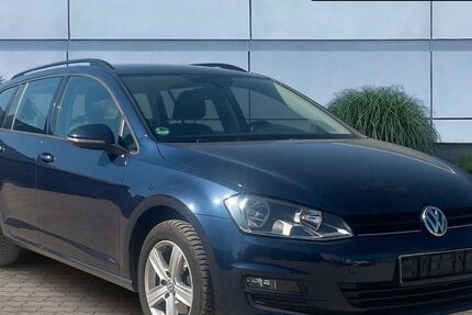 VW Golf 123.000 km 9.690 &euro; Bückeburg 31675
