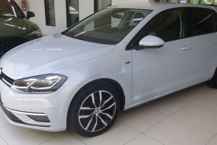 VW Golf 111.850 km 12.990 &euro; Lübbecke 32312