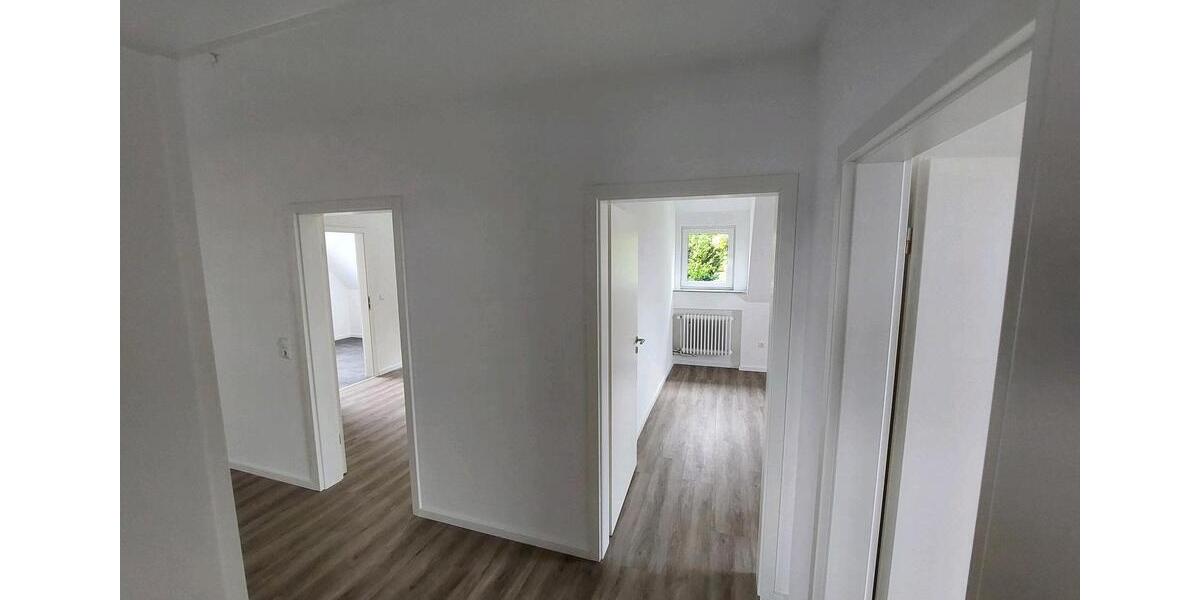 Etagenwohnung Minden Kuhlenkamp - 4 Zimmer, 81 m&sup2;, 760&euro; | Angebot:26164561