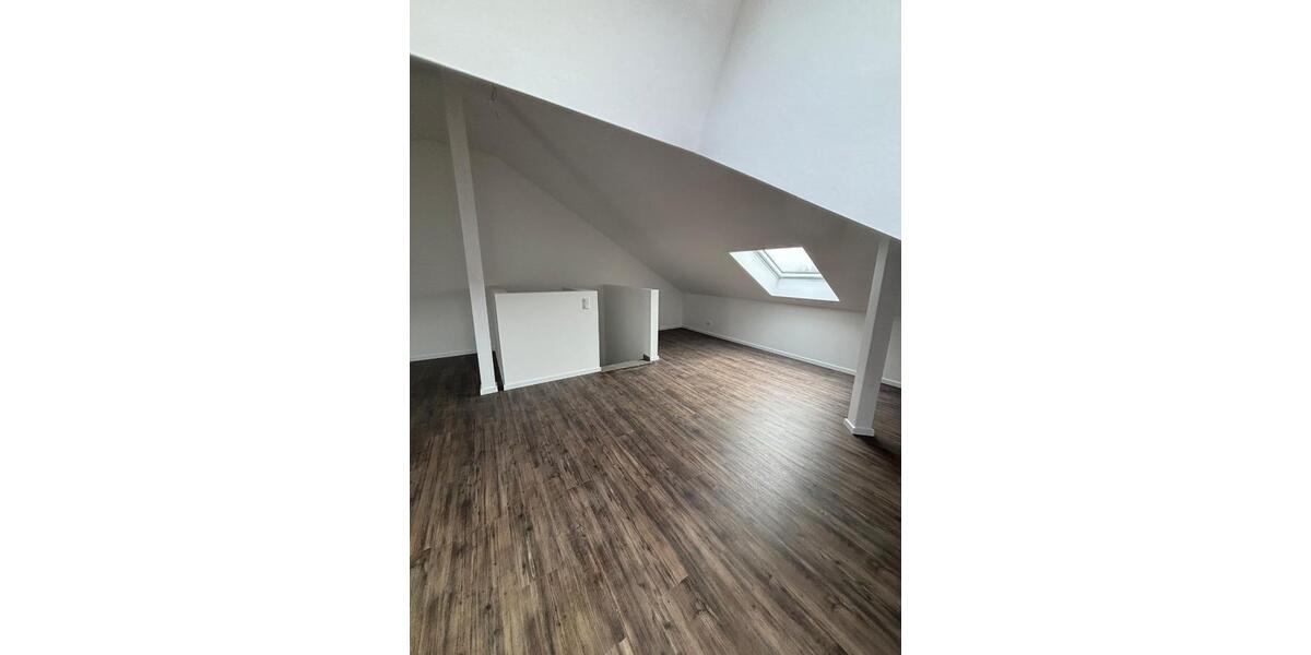 Maisonettenwohnung Löhne - 4 Zimmer, 110 m&sup2;, 1.380&euro; | Angebot:24271266