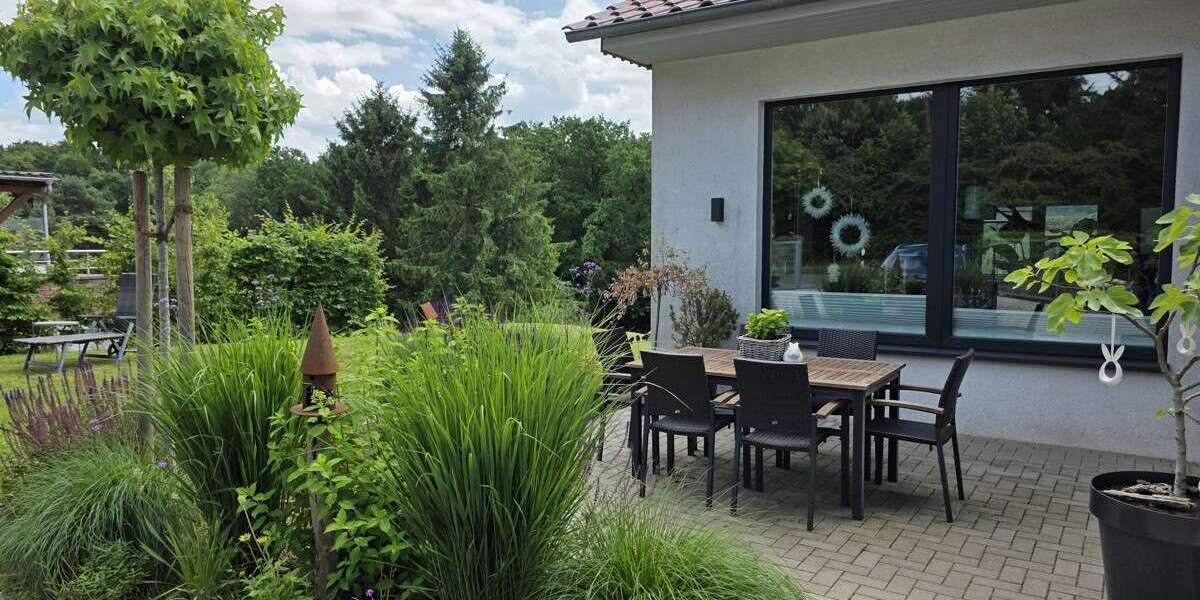 Einfamilienhaus Bückeburg - 7 Zimmer, 241 m&sup2;, 449.000&euro; | Angebot:26080896