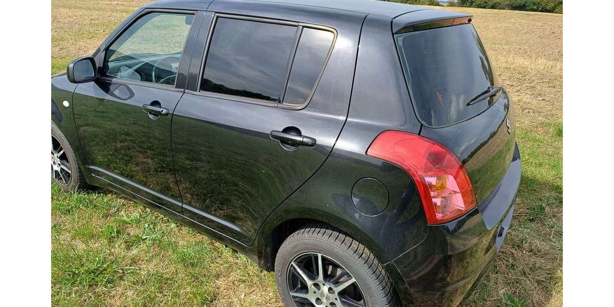 Suzuki Swift 154.000 km 2.900 &euro; Luhden 31711