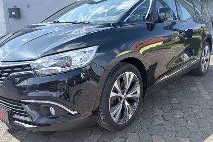 Renault Scenic 104.800 km 10.590 &euro; Porta Westfalica 32457