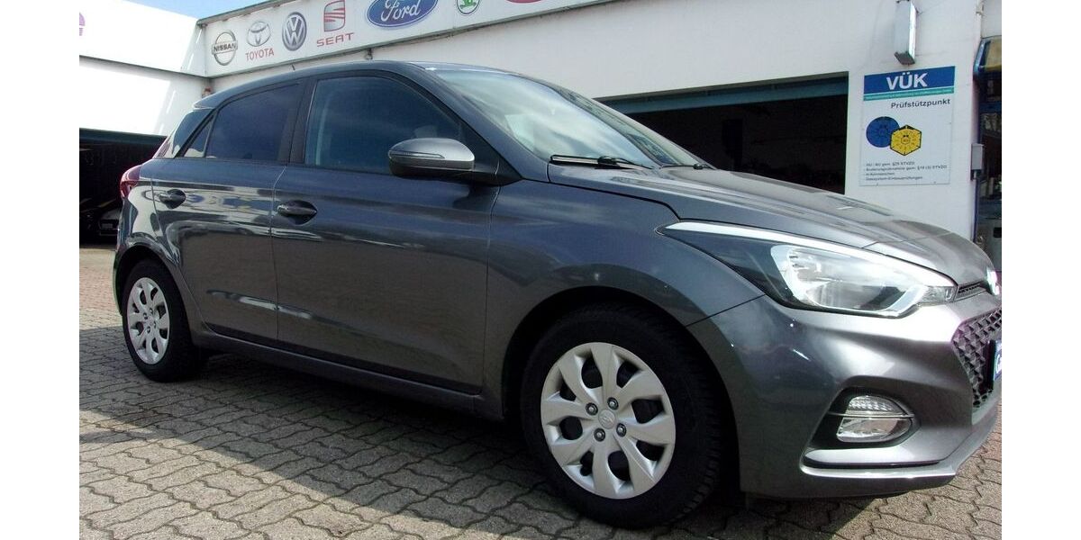 Hyundai i20 64.500 km 11.490 &euro; Herford 32051