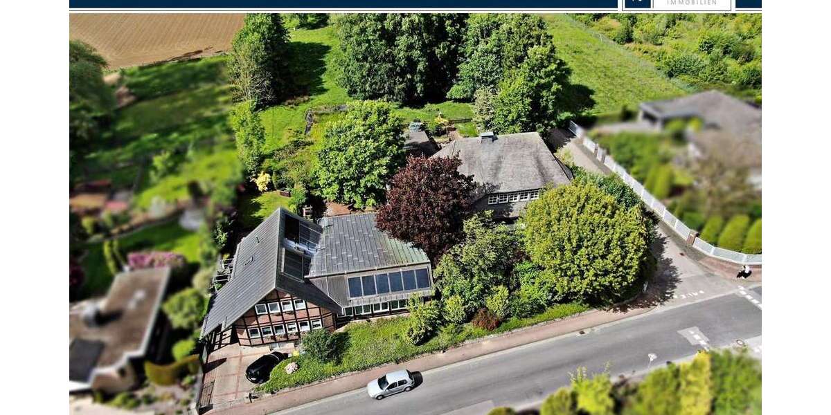 Einfamilienhaus Rinteln - 7 Zimmer, 356 m&sup2;, 685.000&euro; | Angebot:26835982