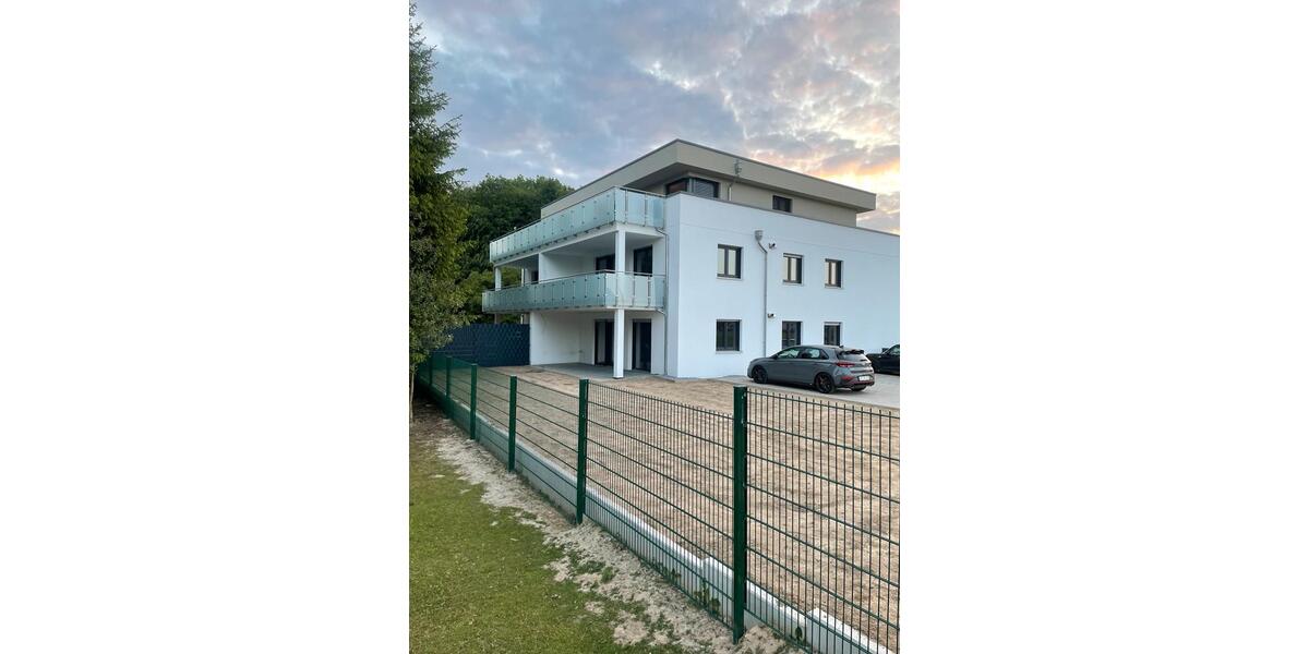 Erdgeschoßwohnung Hiddenhausen - 4.5 Zimmer, 107 m&sup2;, 379.000&euro; | Angebot:24611480