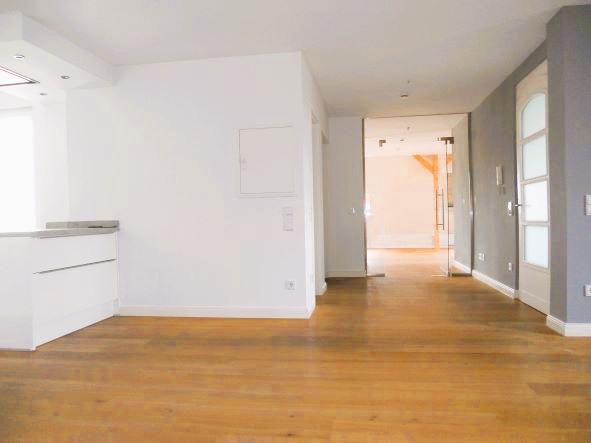 Etagenwohnung Bad Oeynhausen - 2.5 Zimmer, 123 m&sup2;, 980&euro; | Angebot:23633633
