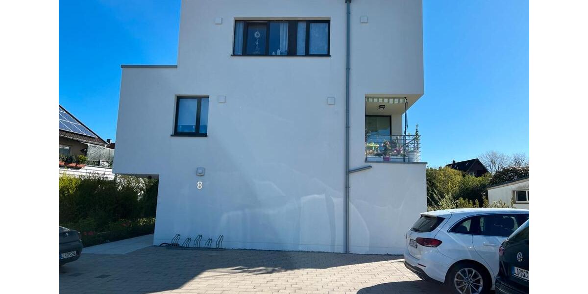 Erdgeschoßwohnung Lemgo - 3 Zimmer, 98 m&sup2;, 1.255&euro; | Angebot:26585771