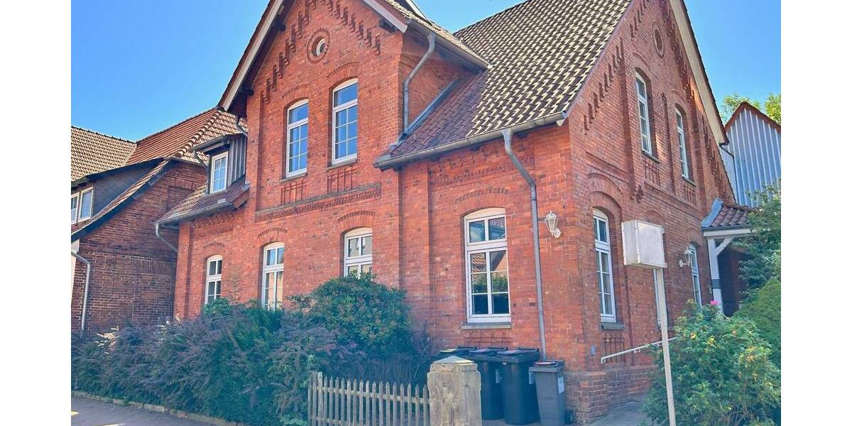 Mehrfamilienhaus, Wohnhaus Stolzenau - 9 Zimmer, 306 m&sup2;, 219.000&euro; | Angebot:26306272