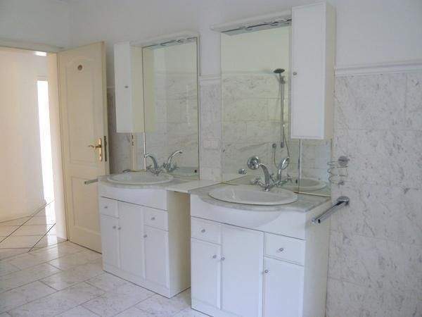 Etagenwohnung Herford Innenstadt - 4 Zimmer, 150 m&sup2;, 1.200&euro; | Angebot:25998879