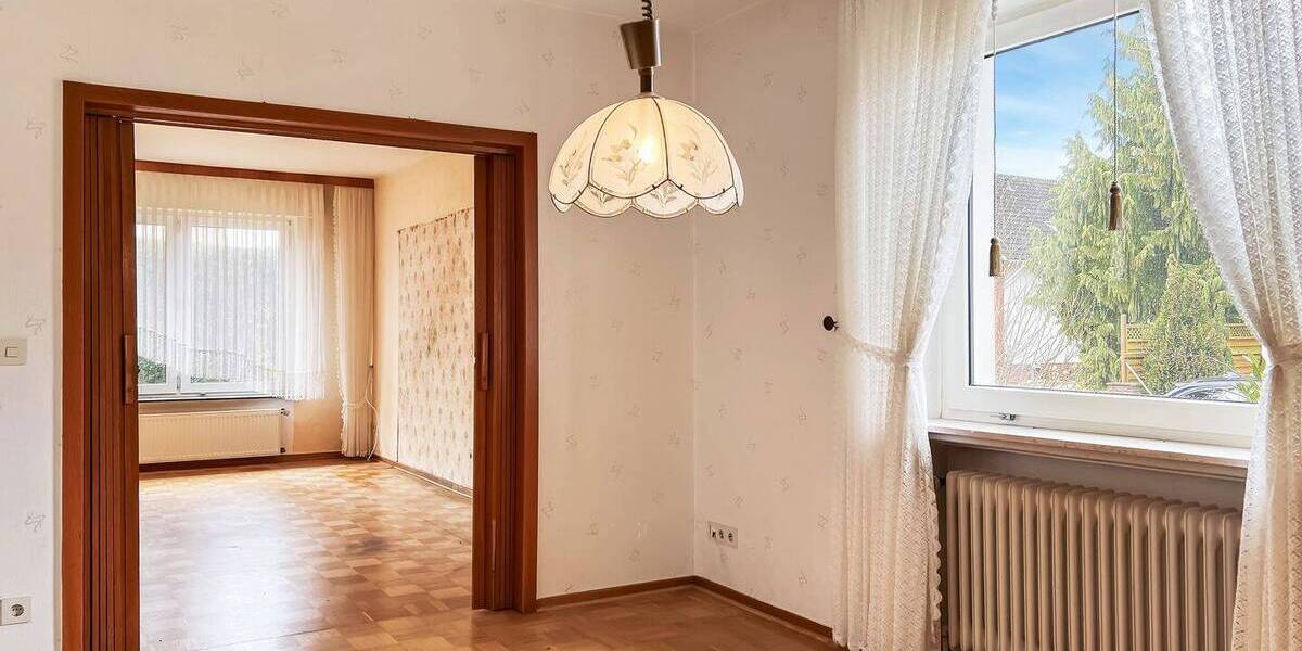 Einfamilienhaus Petershagen Lahde - 7 Zimmer, 176 m&sup2;, 255.000&euro; | Angebot:26108274