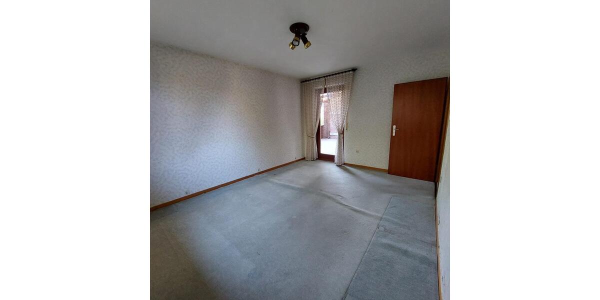 Einfamilienhaus Niedernwöhren - 6.5 Zimmer, 185 m&sup2;, 279.000&euro; | Angebot:24525616