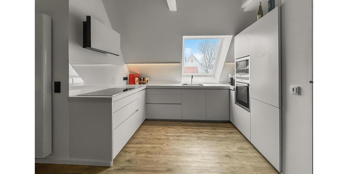 Dachgeschoßwohnung Lemgo - 2 Zimmer, 85 m&sup2;, 900&euro; | Angebot:26579037