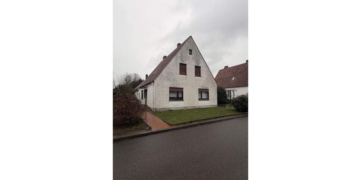 Einfamilienhaus Lübbecke - 6 Zimmer, 125 m&sup2;, 119.000&euro; | Angebot:25694903