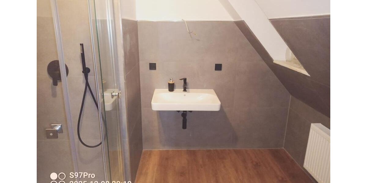 Dachgeschoßwohnung Preußisch Oldendorf - 2 Zimmer, 76 m&sup2;, 650&euro; | Angebot:25064610