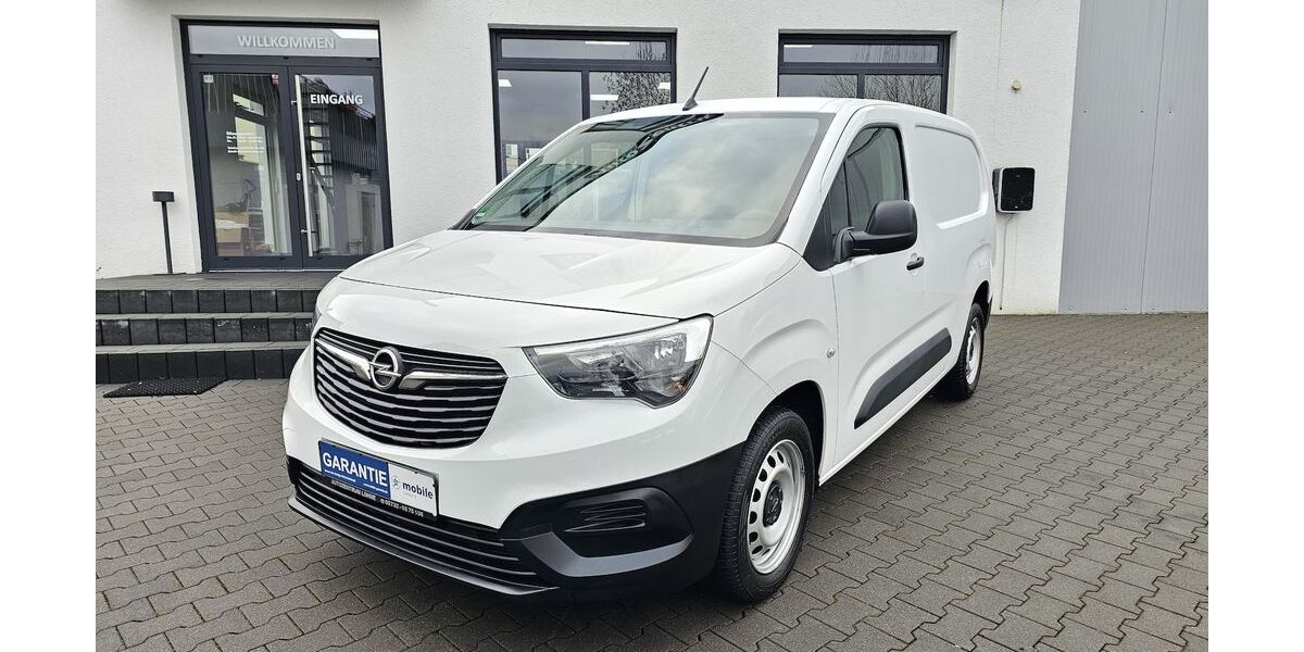 Opel Combo 104.645 km 12.490 &euro; Löhne 32584