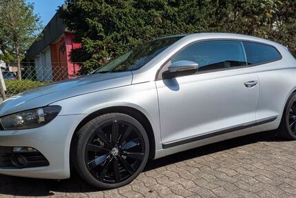 VW Scirocco 207.000 km 7.500 &euro; Bad Oeynhausen 32547