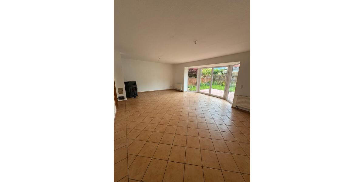 Doppelhaushälfte Nienstädt - 2 Zimmer, 110 m&sup2;, 329.000&euro; | Angebot:26874614