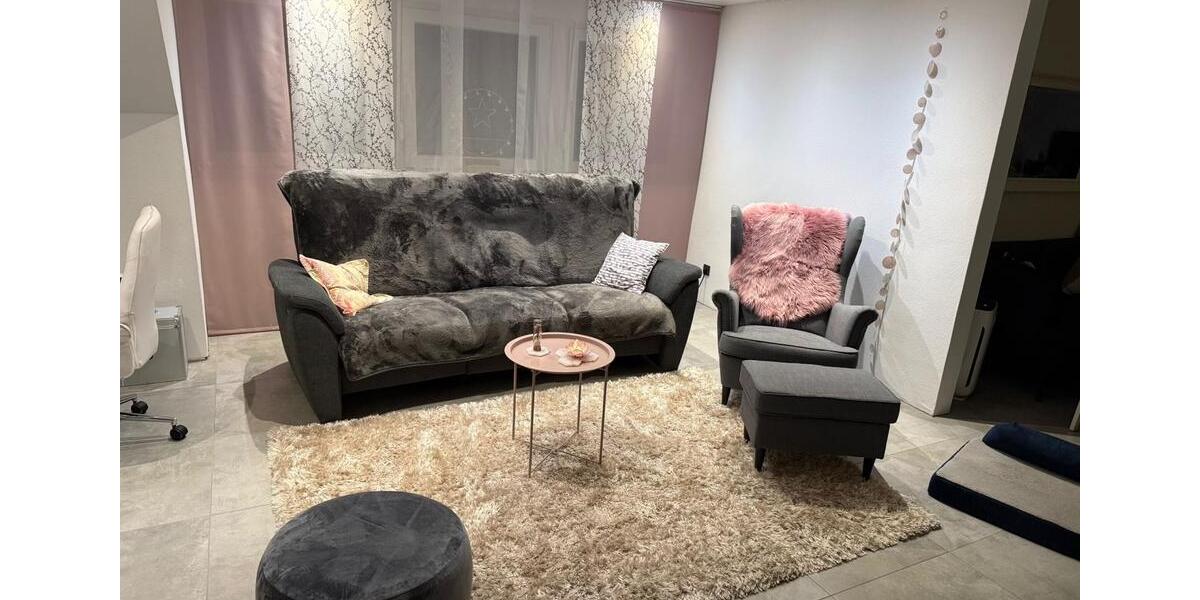 Dachgeschoßwohnung Bünde - 3 Zimmer, 100 m&sup2;, 1.000&euro; | Angebot:25335141