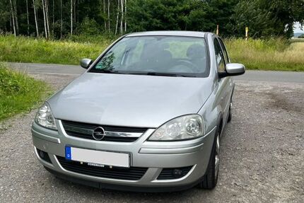 Opel Corsa 130.000 km 2.900 &euro; Bad Salzuflen 32107