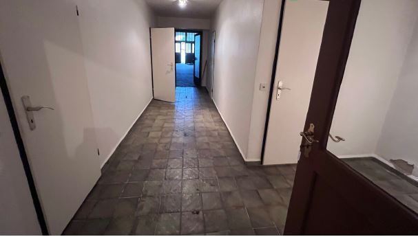 Historischer Niedersachsen- Bauernhof in Fachwerk mit Pferdeboxen u. tollen Eichenbaumbestand - Gewerbeobjekt Diepenau | Angebot:26216376