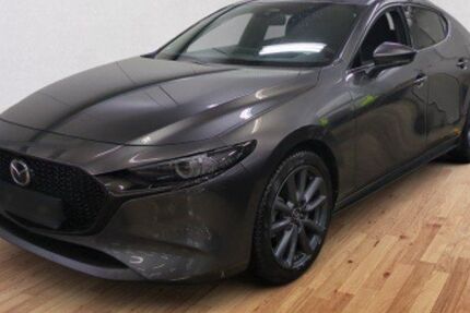 Mazda 3 13.500 km 23.900 &euro; Rinteln 31737