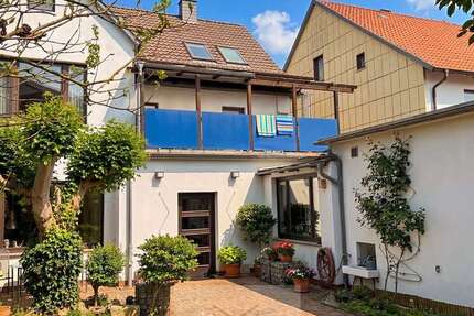Haus Stadthagen - 8 Zimmer, 244 m&sup2;, 259.000&euro; | Angebot:26764906