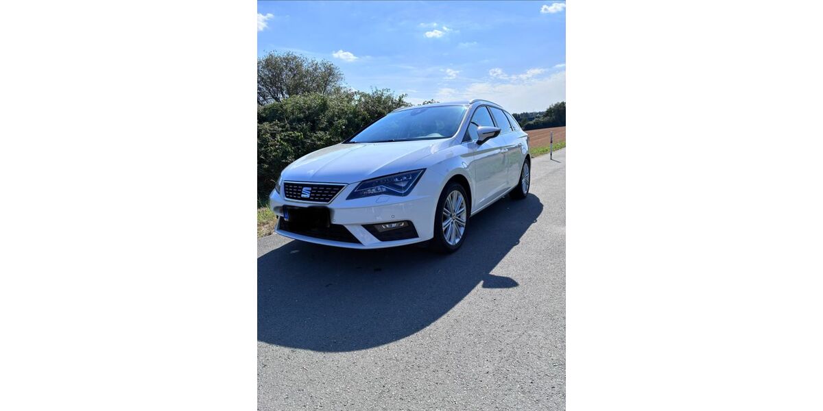 Seat Leon 144.000 km 10.990 &euro; Herford 32052