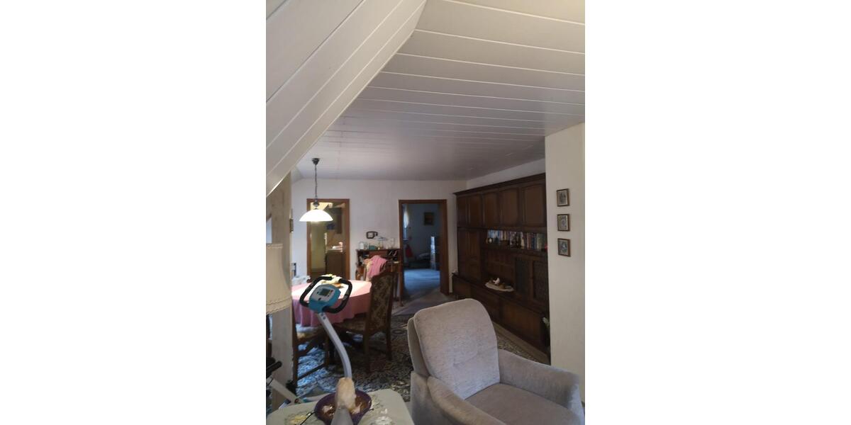 Einfamilienhaus Hessisch Oldendorf - 8 Zimmer, 180 m&sup2;, 143.000&euro; | Angebot:26903258
