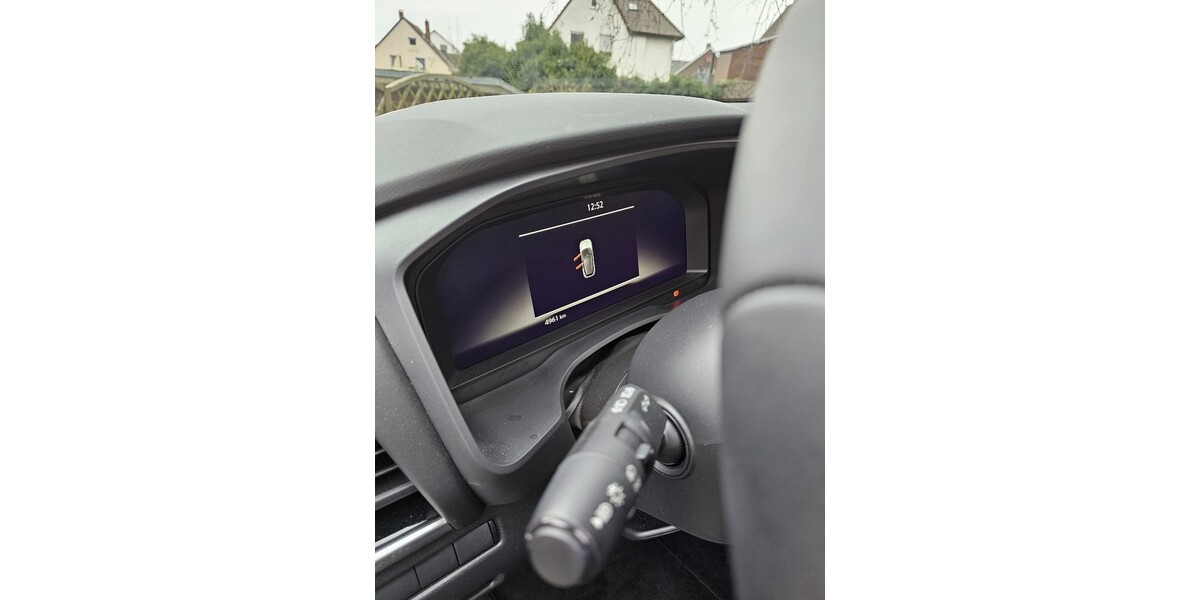 Nissan Qashqai 5.040 km 38.000 &euro; Löhne 32584