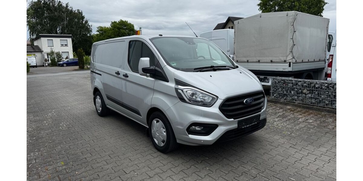 Ford Transit Custom 120.000 km 16.999 &euro; Bad Salzuflen 32107