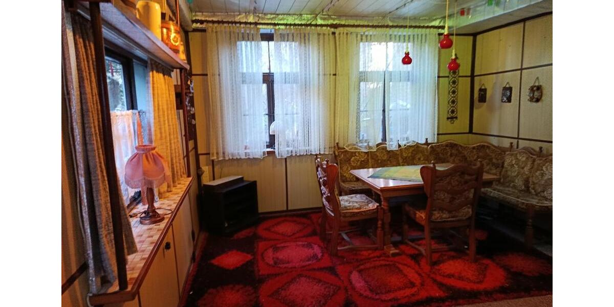 Einfamilienhaus Obernkirchen - 7 Zimmer, 143 m&sup2;, 100.000&euro; | Angebot:25351782