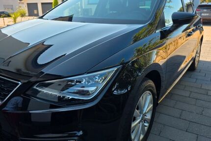 Seat Ibiza 72.000 km 10.100 &euro; Löhne 32584