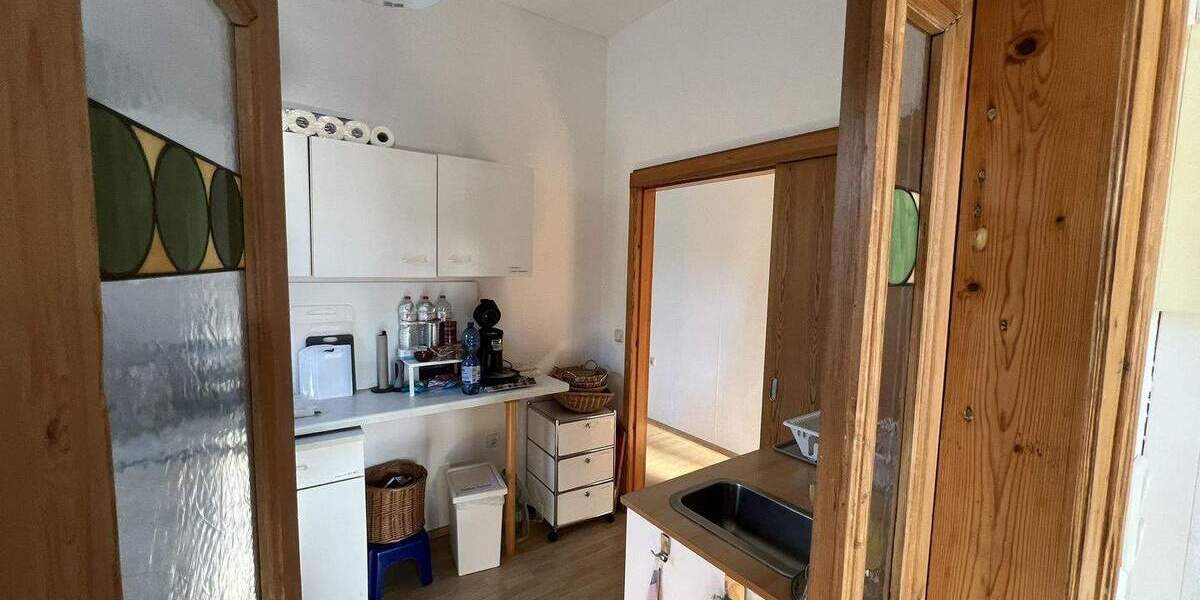 Mehrfamilienhaus, Wohnhaus Vlotho - 8 Zimmer, 302 m&sup2;, 340.000&euro; | Angebot:25686493