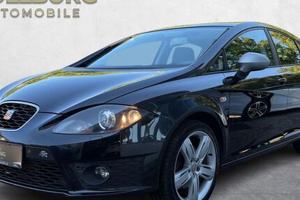 Seat Leon 153.300 km 7.990 &euro; Bad Salzuflen 32105