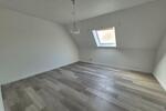 Dachgeschoßwohnung Lübbecke - 5 Zimmer, 190 m&sup2;, 950&euro; | Angebot:26232672