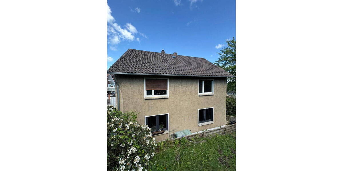 Mehrfamilienhaus, Wohnhaus Porta Westfalica Hausberge - 7 Zimmer, 120 m&sup2;, 185.000&euro; | Angebot:26595293
