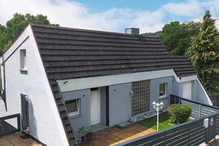 Haus Extertal Schönhagen - 5 Zimmer, 160 m&sup2;, 155.000&euro; | Angebot:25685472