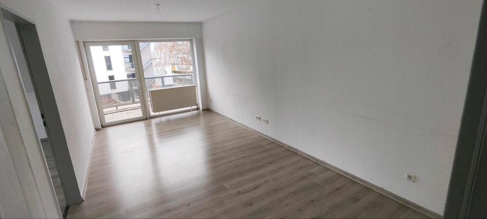 Dachgeschoßwohnung Herford Falkendiek - 4 Zimmer, 71 m&sup2;, 735&euro; | Angebot:26007087