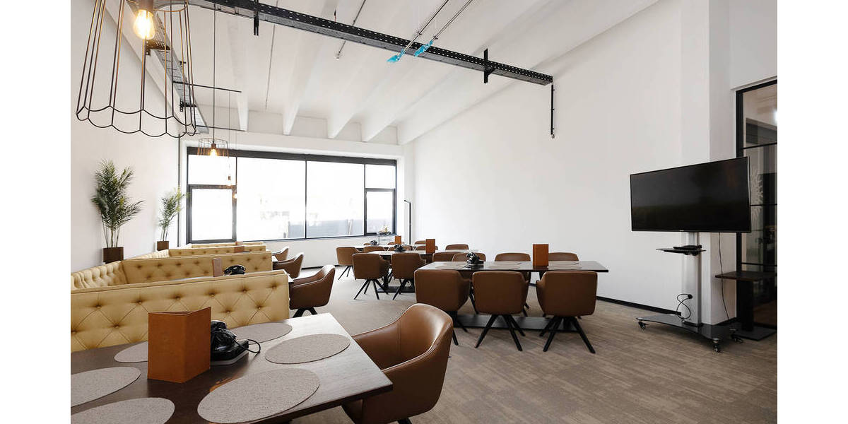 Gewerbeobjekt Bünde Spradow - 3 Zimmer, 137 m&sup2;, 2.464&euro; | Angebot:26643994