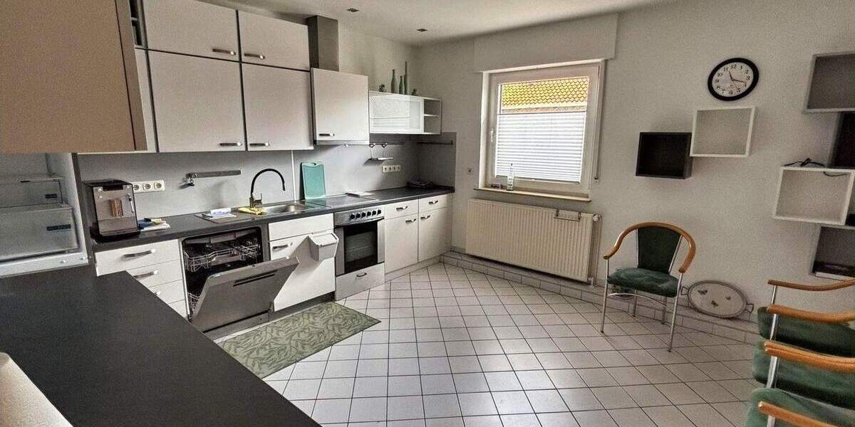 Mehrfamilienhaus, Wohnhaus Lübbecke - 9 Zimmer, 237 m&sup2;, 359.000&euro; | Angebot:25666691