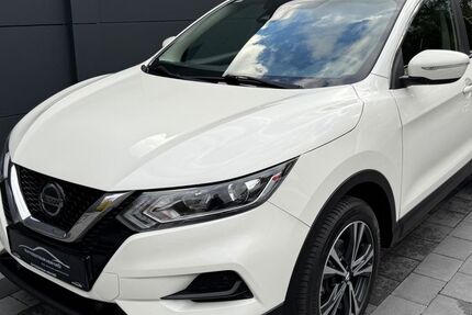 Nissan Qashqai 82.000 km 14.900 &euro; Herford 32051