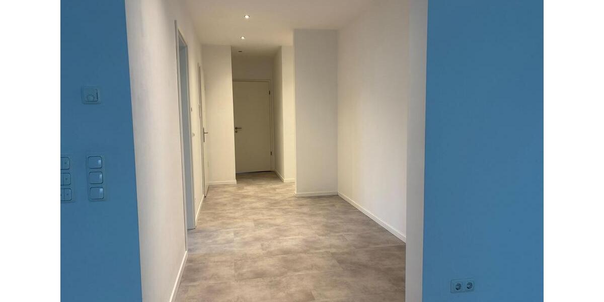 Erdgeschoßwohnung Bad Oeynhausen - 3 Zimmer, 153 m&sup2;, 1.375&euro; | Angebot:24493571