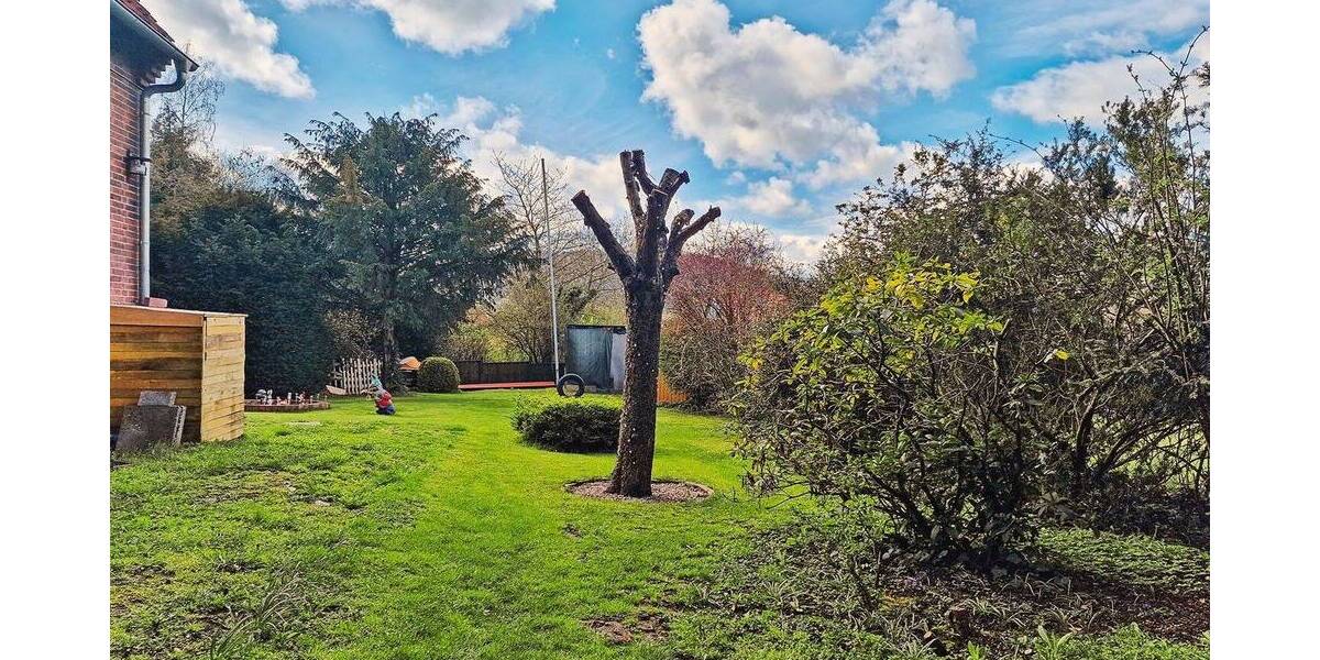 Einfamilienhaus Heeßen - 5 Zimmer, 129 m&sup2;, 130.000&euro; | Angebot:25685470