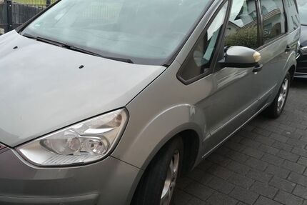 Ford Galaxy 277.175 km 2.700 &euro; Bad Salzuflen 32107
