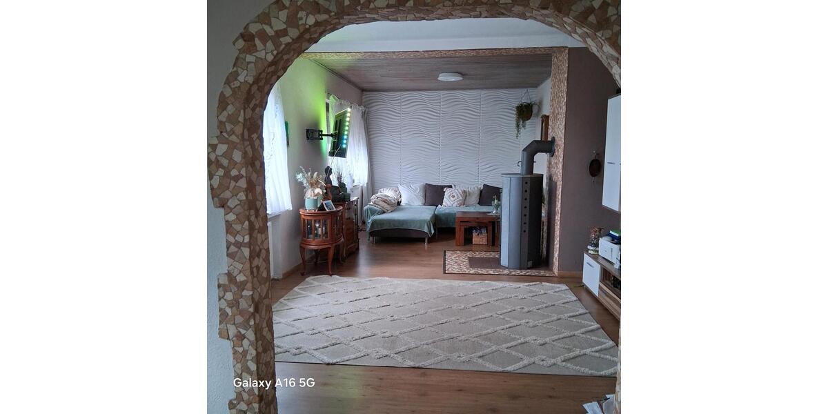 Einfamilienhaus Stadthagen - 8 Zimmer, 229 m&sup2;, 205.550&euro; | Angebot:25906756