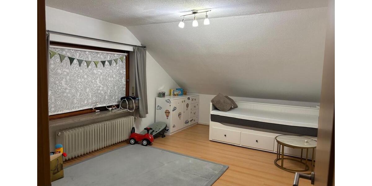 Dachgeschoßwohnung Löhne - 3 Zimmer, 75 m&sup2;, 600&euro; | Angebot:26690697