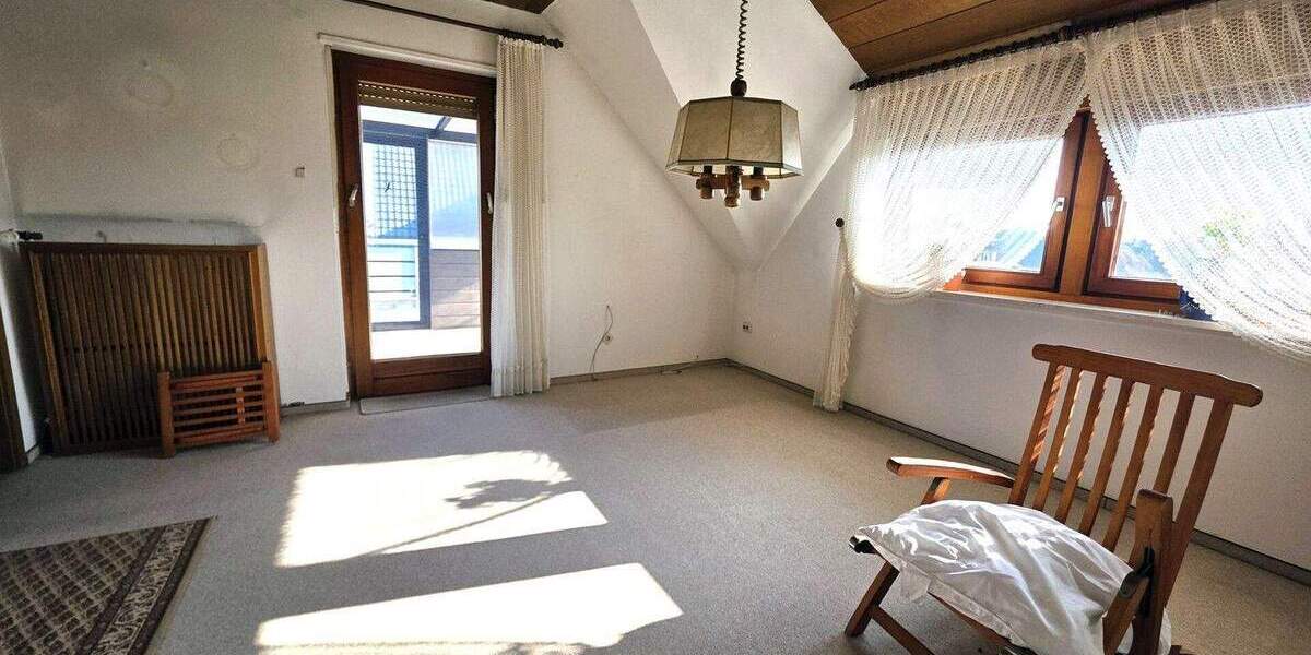 Mehrfamilienhaus, Wohnhaus Bünde Holsen - 6 Zimmer, 190 m&sup2;, 268.000&euro; | Angebot:25770347