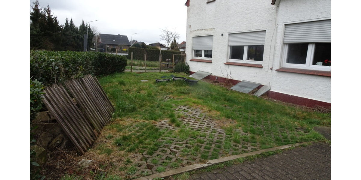 Mehrfamilienhaus zur Vermietung und Eigennutz Mehrgenerationenhaus - Mehrfamilienhaus, Wohnhaus Kirchlengern Südlengern-Dorf | Angebot:19972145